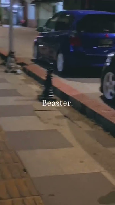 Mobil di Bogor Malam hari