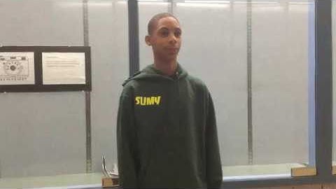 What has many keys but can