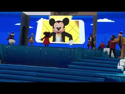 ノリノリで楽しい！ディズニーランド・パリのミッキーデビュー90周年記念ショー「#surprisemickey」