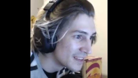 xqc chess moments before disaster