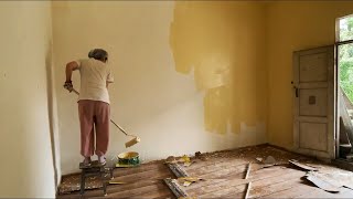 Miraculously creative, a talented girl secretly renovates her old house while her parents are away