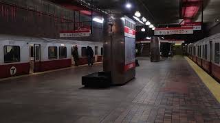 Red Line Types 3/2 #1708/#1617 + Types 2/3 #1520/#1728 at Alewife