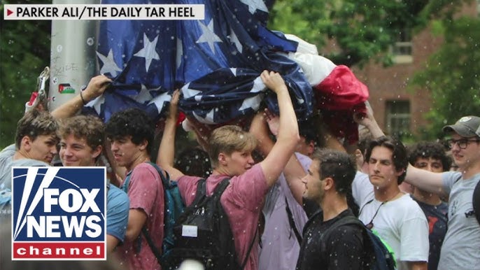 Country Star John Rich Reacts To Unc Students Protecting Us Flag They Were Raised Right