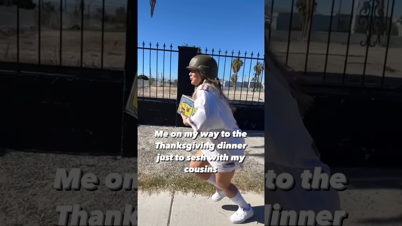 Make this Thanksgiving a hit with the Daily High Club November Box! 😎 