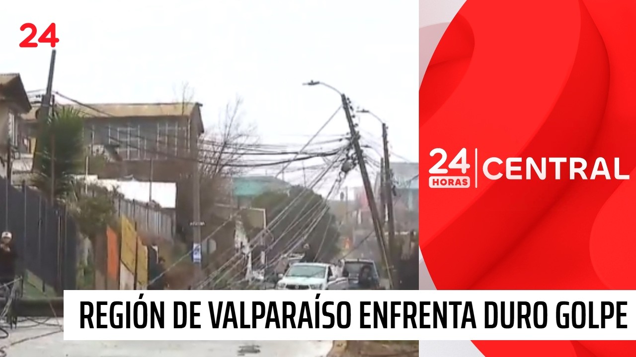 Socavones, inundaciones y marejadas golpean a la región de Valparaíso