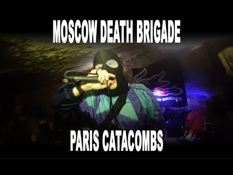 Video: Catacombs Ntawm Paris: Lub Landmark Darkest Nyob Rau Fabkis