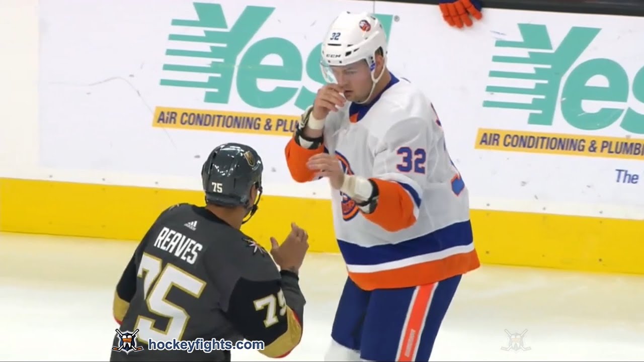 Ryan Reaves messes with Alex Tuch during interview 