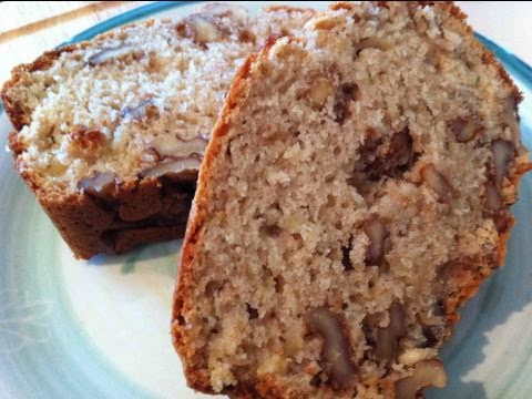 WALNUT & APPLE CAKE