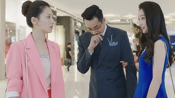 妻子撞见丈夫与小三商场约会，果断提出离婚，丈夫哭成泪人！