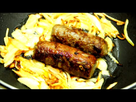 לחם פרנה עם איקרה, קבבים וסלטים - מרוקאי בחוץ, רומני בפנים :-)