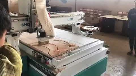 SUDIAO Carousel Automatic Tool Changer On Solid Wood CNC Training In Indonesia