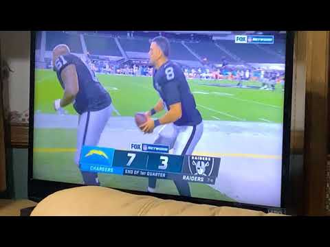 Marcus Mariota In For Derek Carr as LV Raiders QB Injures Groin Area vs Chargers