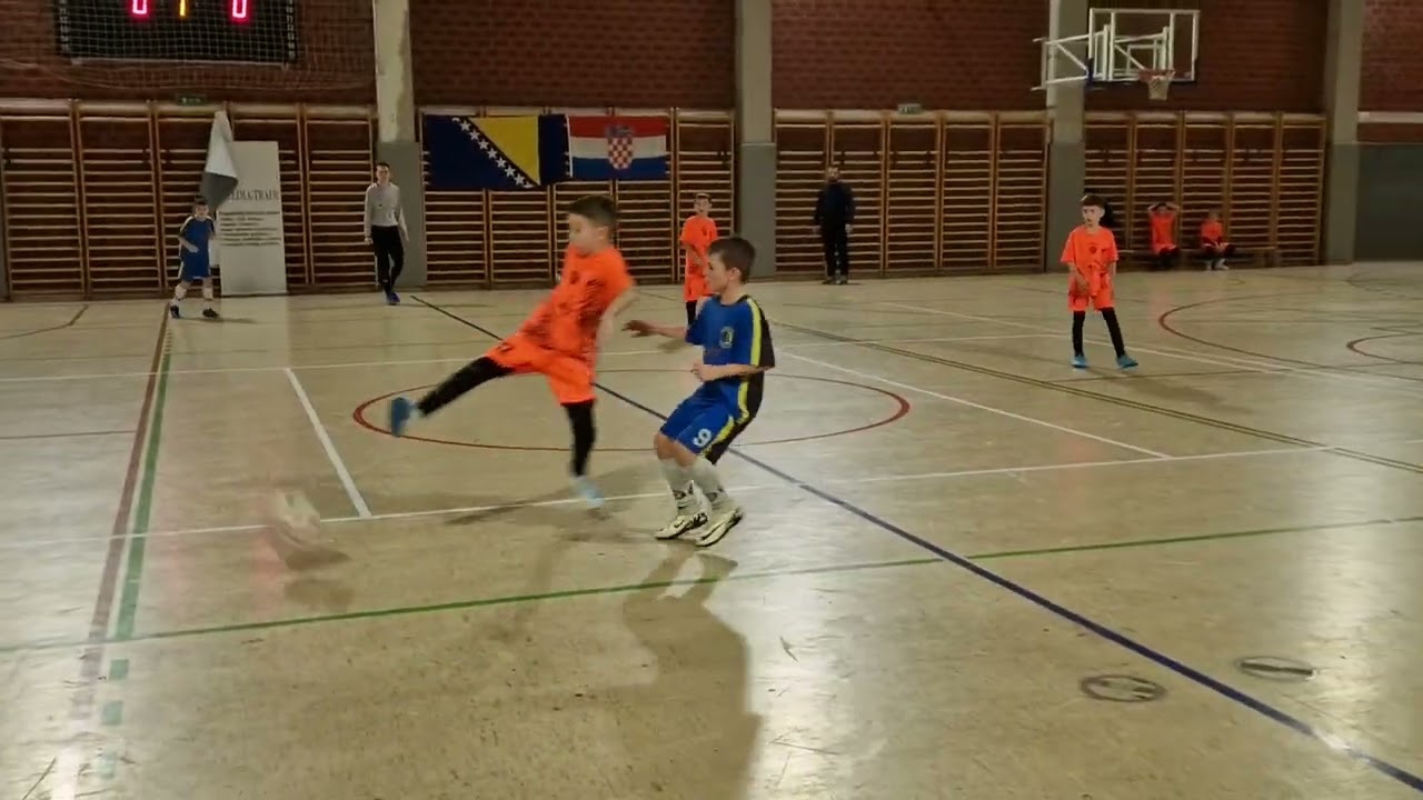 WINTER CUP 2024 ŠF BAMBINOSI I - NK MAS MOSTAR 0 - 0 ( 2 - 3 )  PENALI - FINALE GENERACIJA 2015