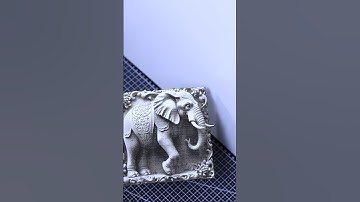 Learn how to make 3D illusion engravings step-by-step 👉 graphiqly.com/3d-illusion-engraving-mastery