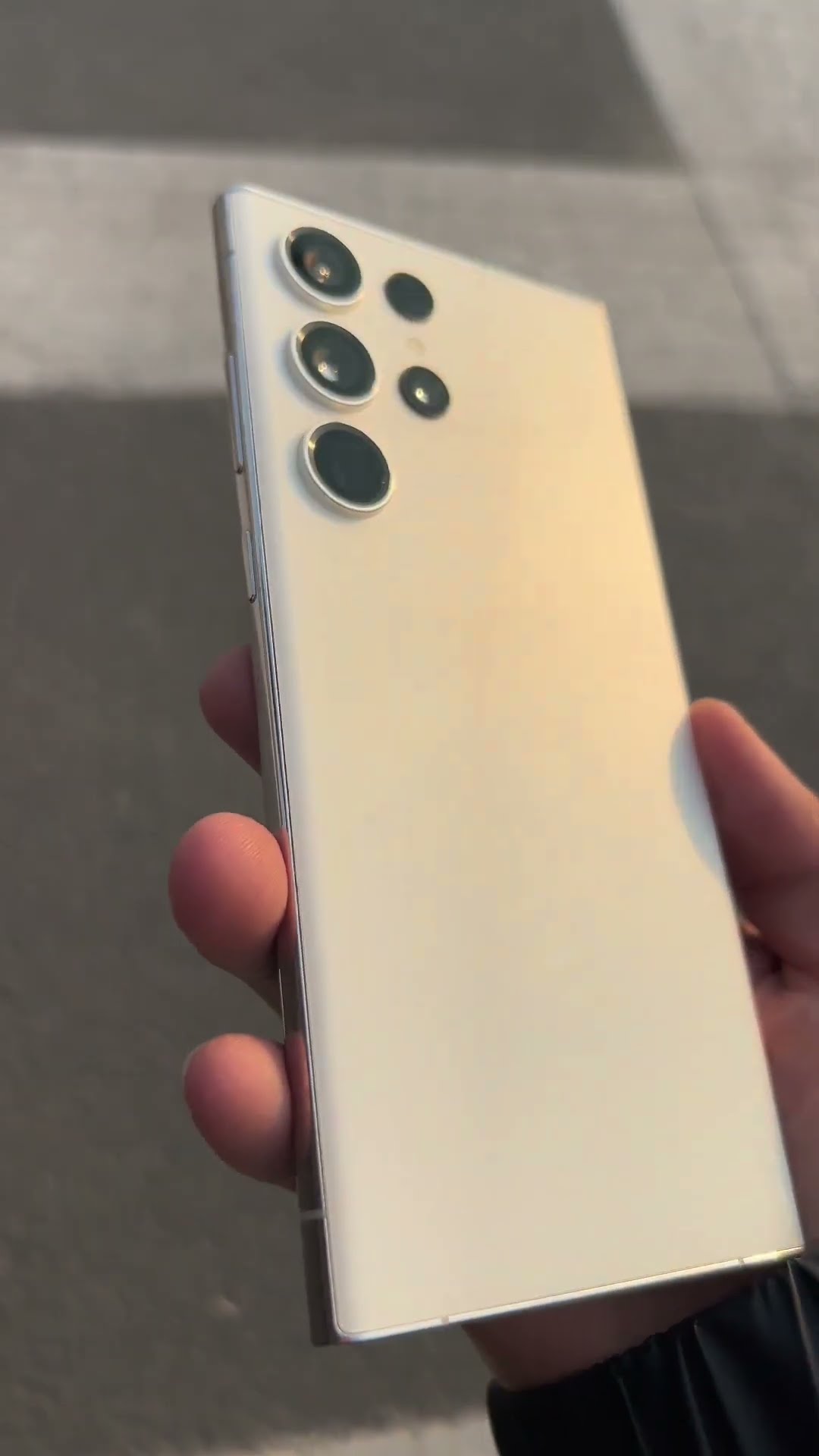 Paint peeling? Samsung phones that don't exist Samsung s24ultra Samsung s23ultra  hot Galaxy
