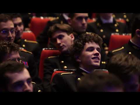 Visite de la ministre des Armées, Florence Parly, à l'École polytechnique, le 17 mars 2022