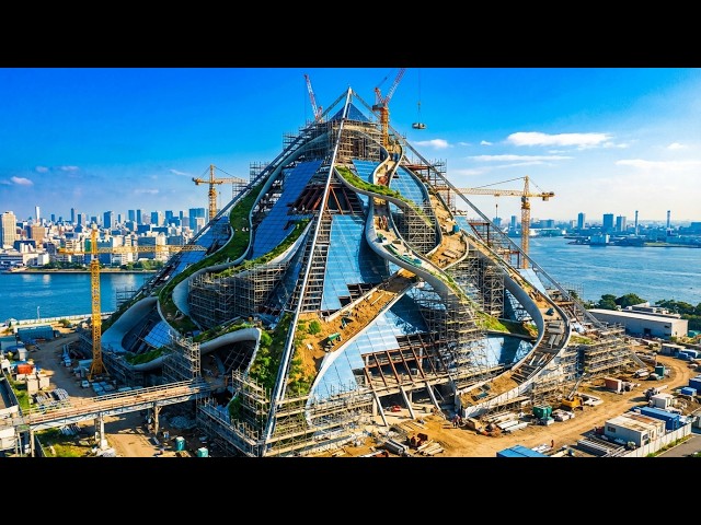 Japan's $1 TRILLION Impossible Pyramid City — The Mega-Structure