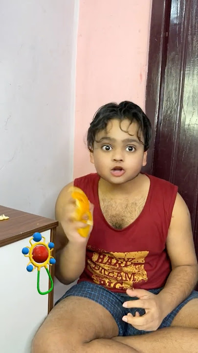 Download lagu Tillu gets an ORANGE🍊😂#shorts #comedy #funny #olidavines