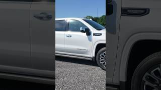 Let’s talk about the V8! #denaliultimate #truck #markmartinmotors #v8