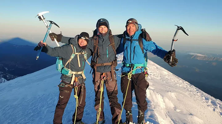 Summit Impossible: Climbing Mont Blanc 2022