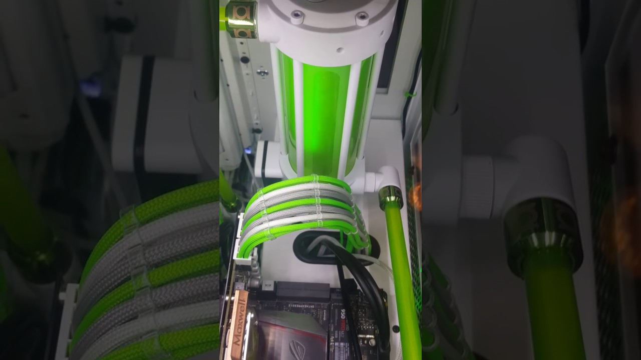 Green Lantern Build -- uv green X1 with Aurora booster