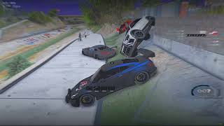 Üstüme Doğru Geldi Odalar