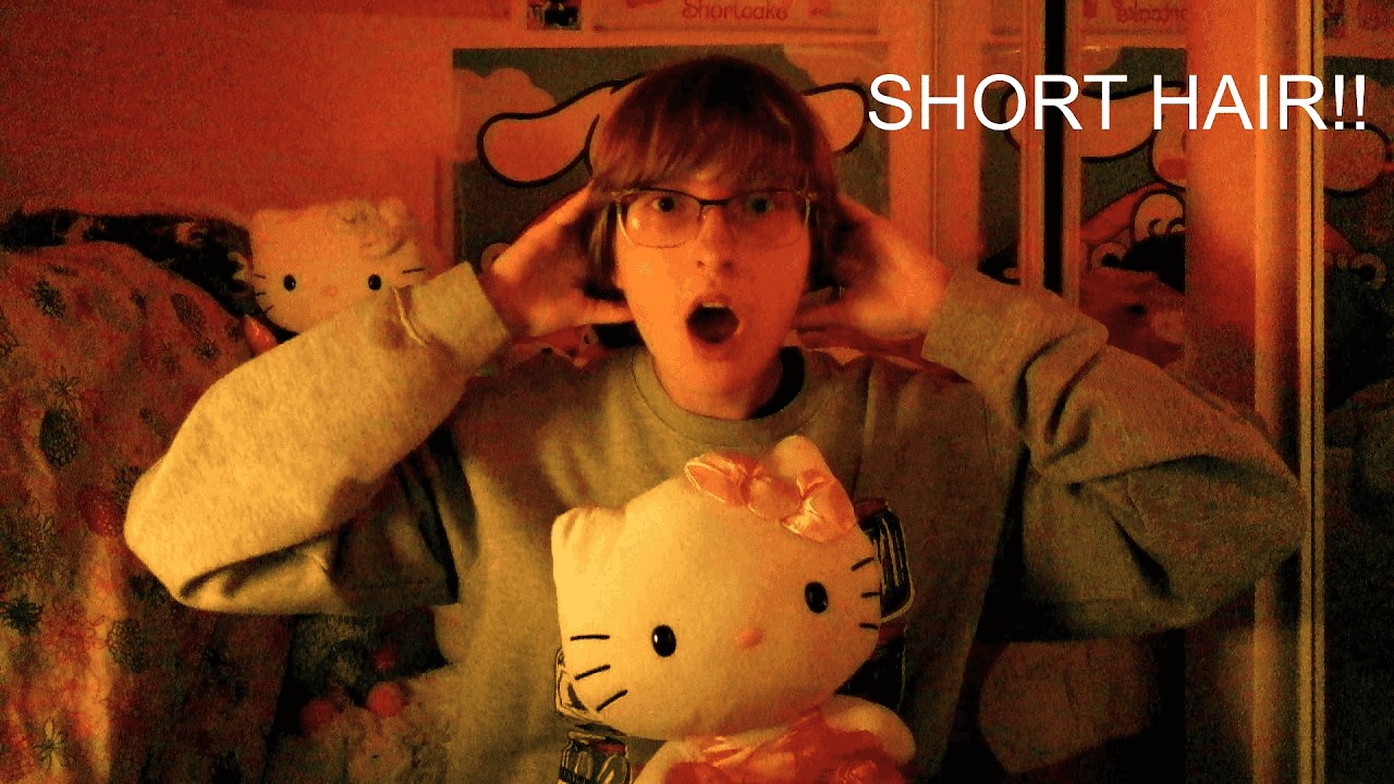 i am alive and i have SHORT HAIR!!