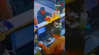 Sma Hastası Çocuğa Yardım Için Konulan Kumbarayı Çaldı