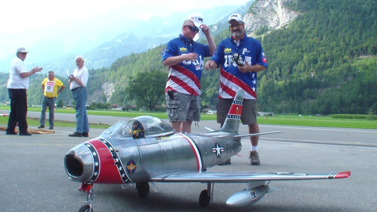 F-86 Sabre Scale Modell Turbine Jet Team USA JWM2013