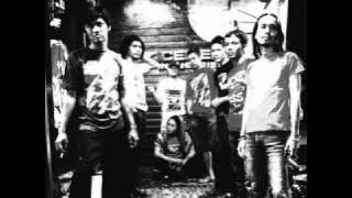 Watu Cilik (original song) By : Sri Redjeki Band Date 2002