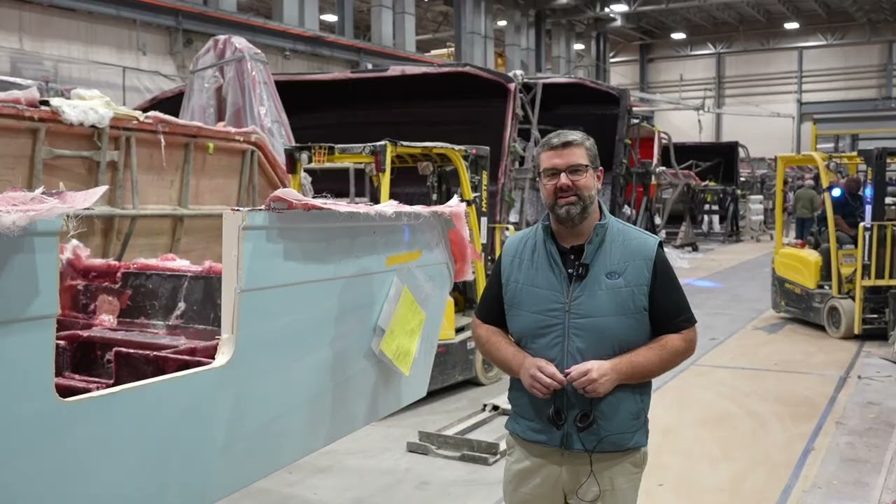 Экскурсия на завод Grady-White Boats.