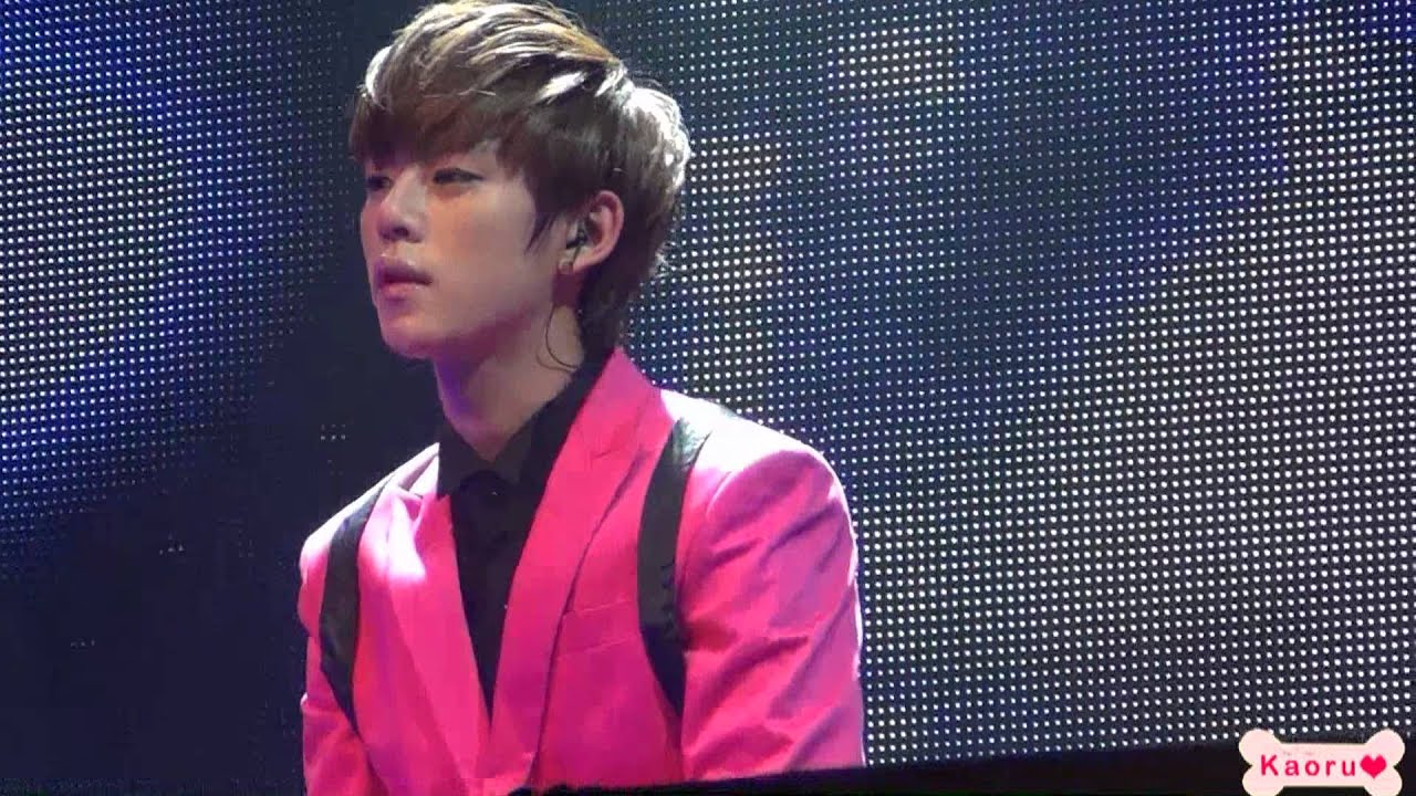 120922 B.A.P Showcase in Taiwan 전부 거짓말  대현 focus