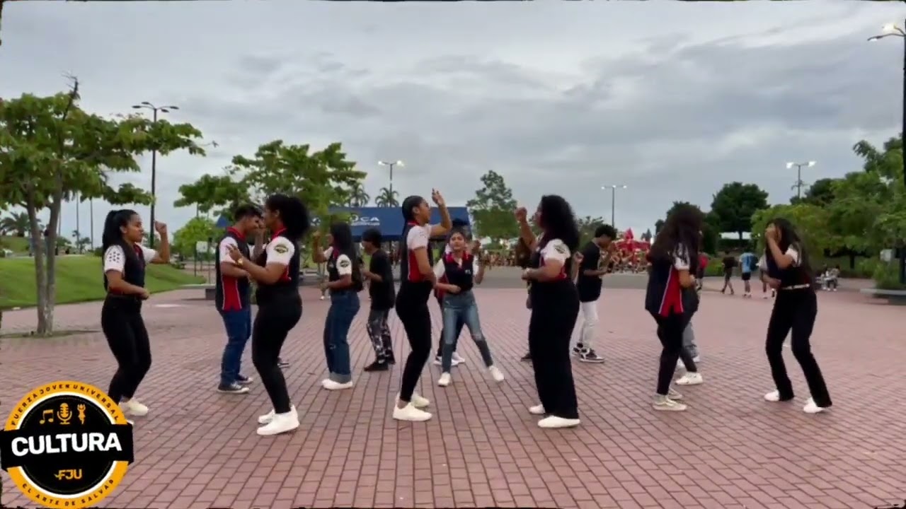 Danzando