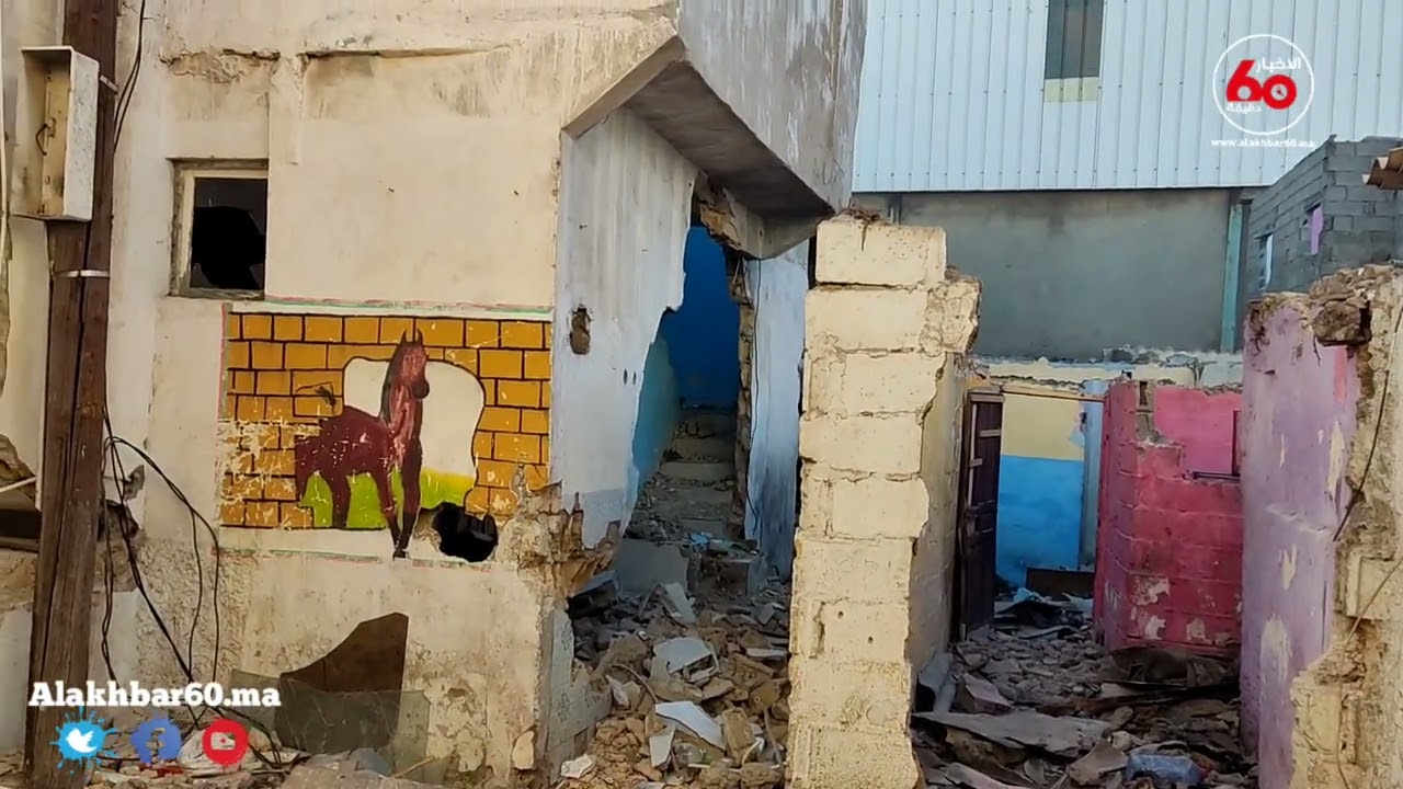 عملية هدم اخر دوار المسمى (ضاي ضاي) تابع للملحقة الإدارية الشاطئ بتراب سيدي البرنوصي بالبيضاء