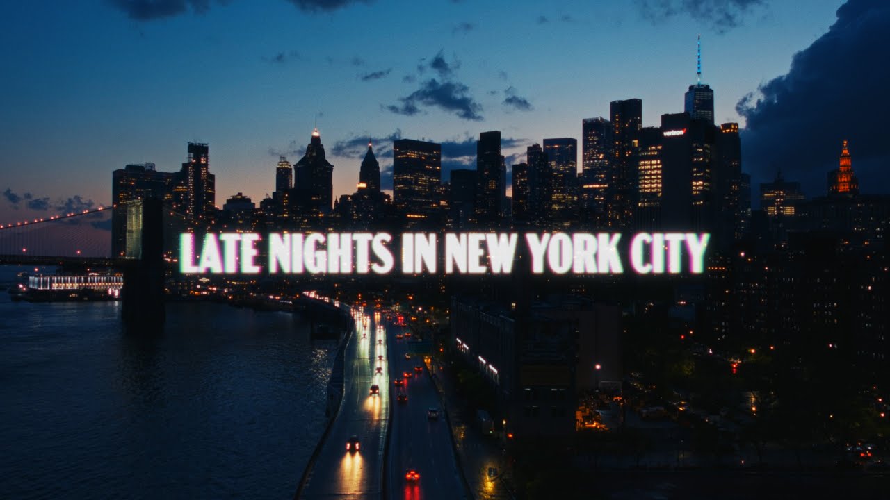 Street Photography at Night | NYC Cinematic (Fuji XH2S)