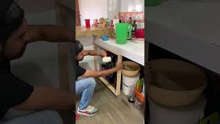 Vamos a fabricar una cocina de madera con puertas de tablero