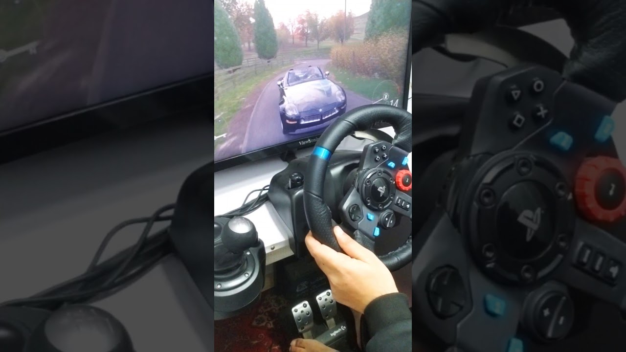Forza Horizon 5 резко поворачивает руль на клавиатуре. Игра не видит руль
