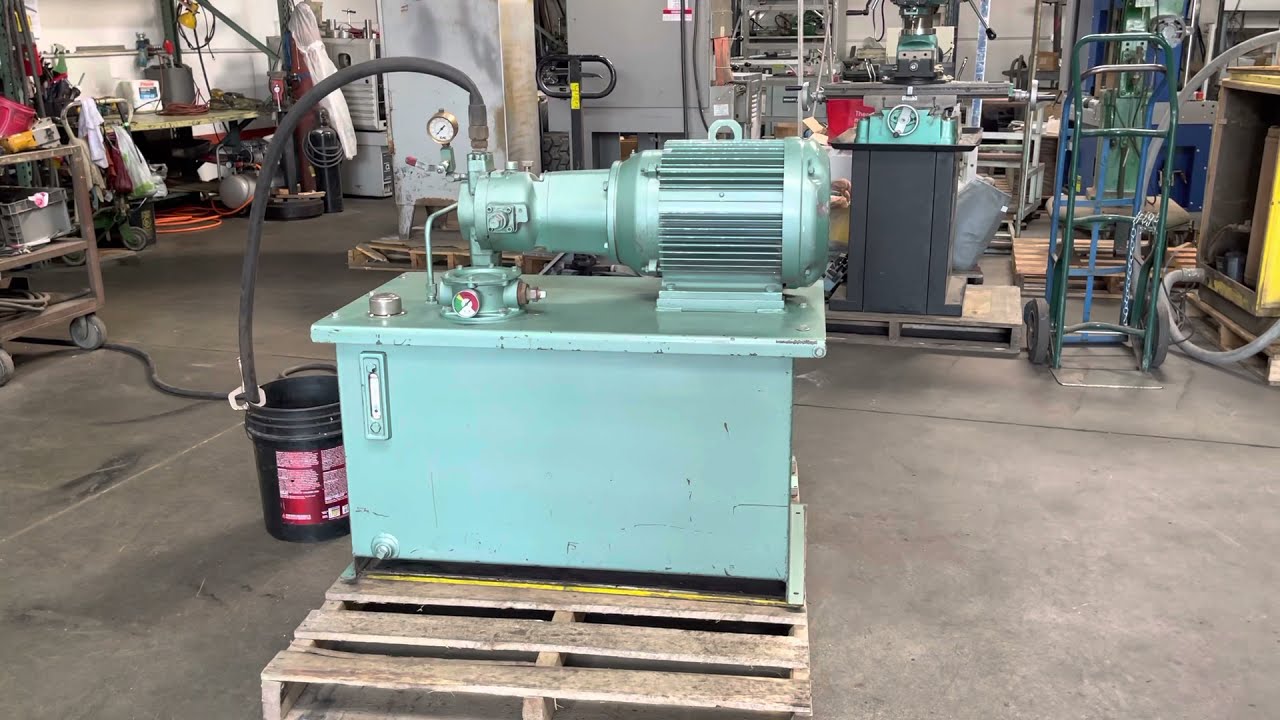 Racine Silentvane 15 HP Hydraulic Pump with 50 Gallon Tank Lincoln AC Motor