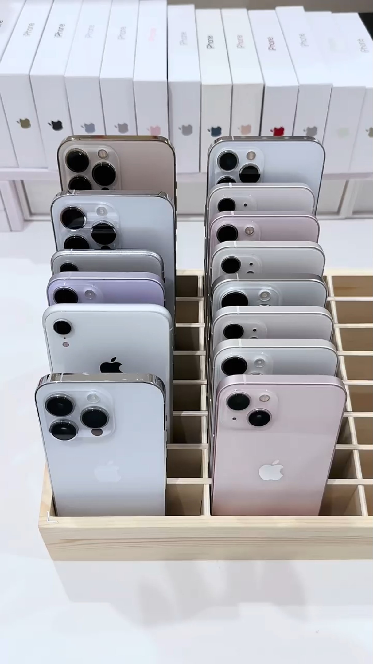 Apple iPhone13 Gift Box Immersive Packaging #asmr #shorts