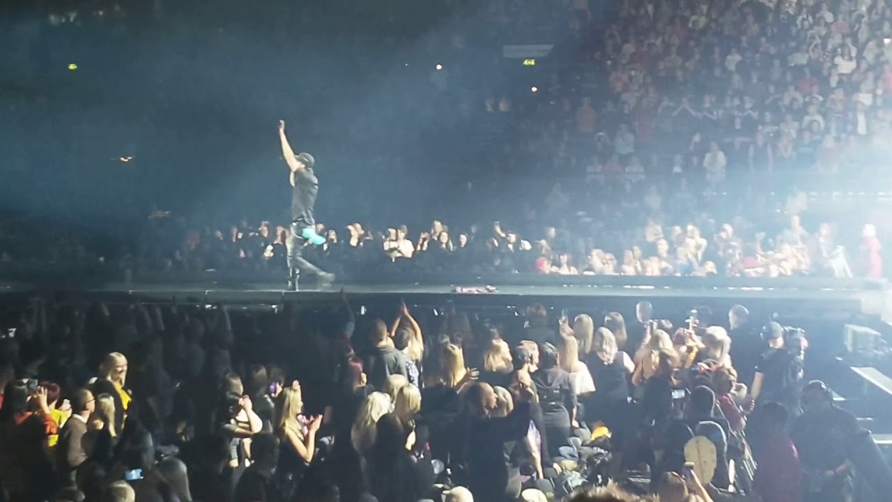 Enrique Iglesias Birmingham 27 10 2018 Genting Arena YouTube