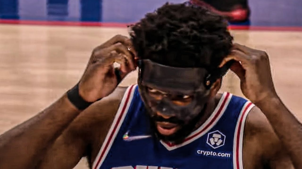 Embiid returns for 76ers in Game 3 with protective mask