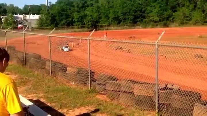 Shawn McLeod heat race @Pensacola Kart Raceway 5/3...