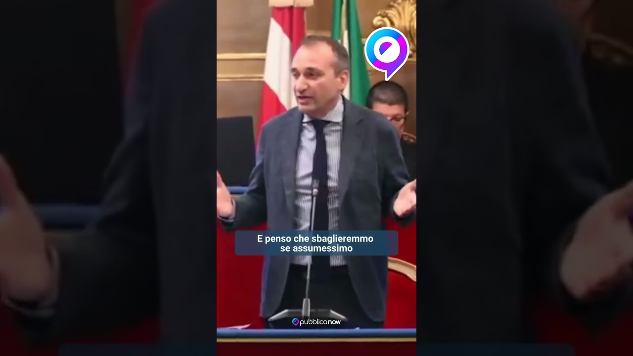 Il sindaco di Torino Stefano Lo Russo in consiglio comunale