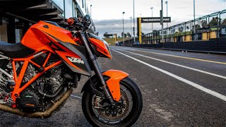 Wheelies And Drifting 1290 SuperDuke R