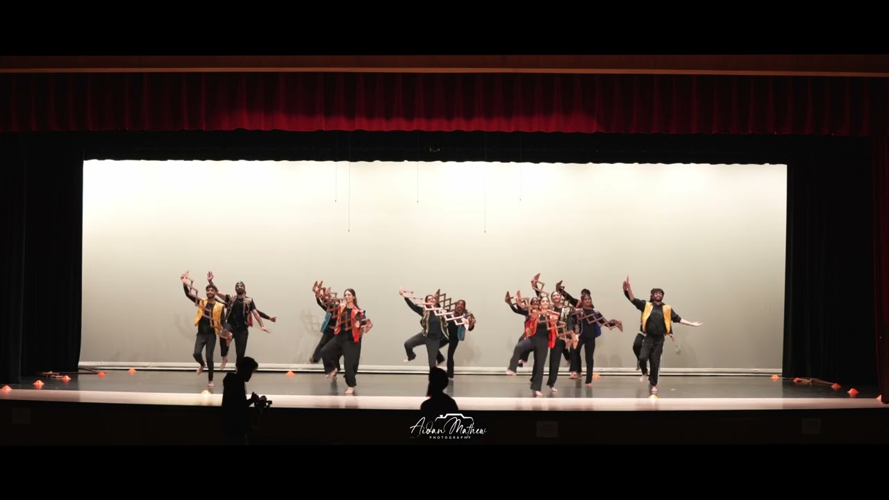 MSU Jawani | Back Row | Satrang 2025 MSU CIUS | AM Photography