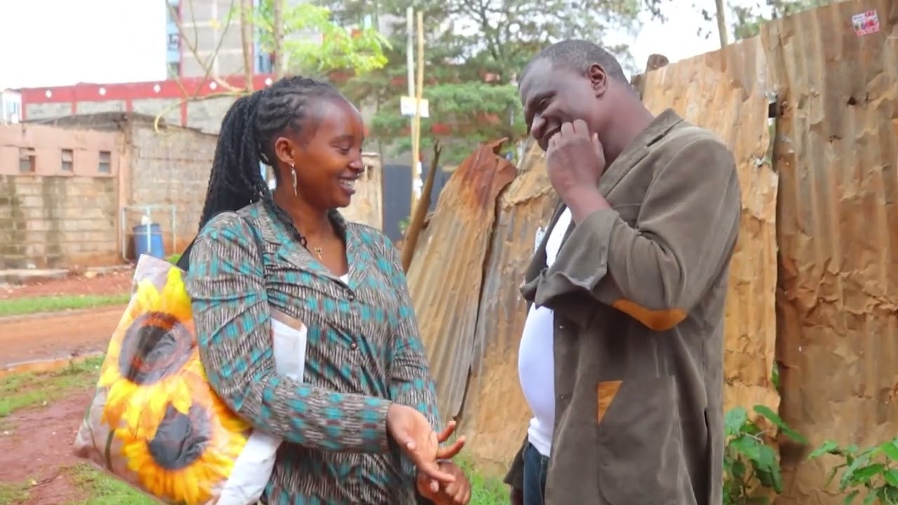 Victor ameangukia kadem kameru.