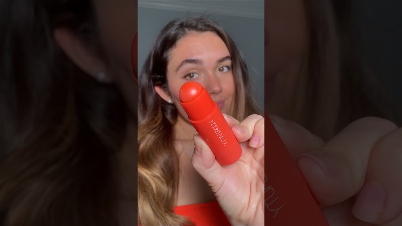 Huda Beauty cheeky blush in Coral Cutie ☀️ 