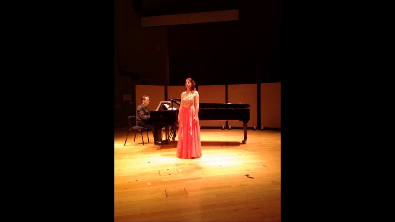 Debussy Trois chansons de Bilitis "le tombeau des Naiades" mezzosoprano Kayla Collingwood