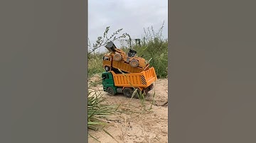 Heavy Truck Crash #rc #rustler #traxxas tiktok