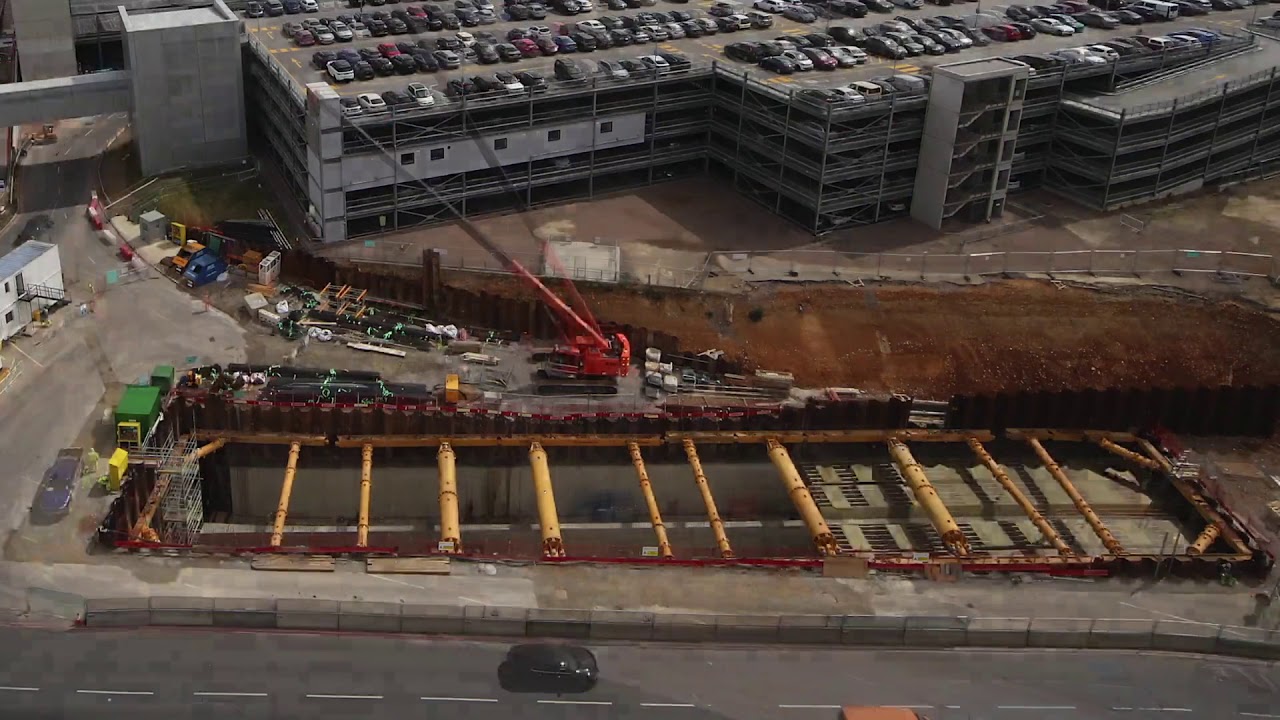 London Luton Airport 2019 time-lapse